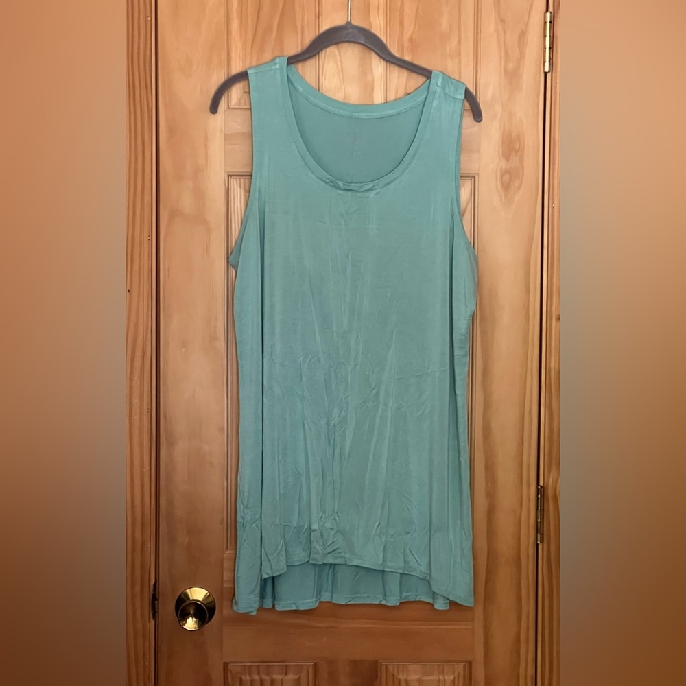 LOGO by Lori Goldstein Sleeveless Aqua Tank Top 1X